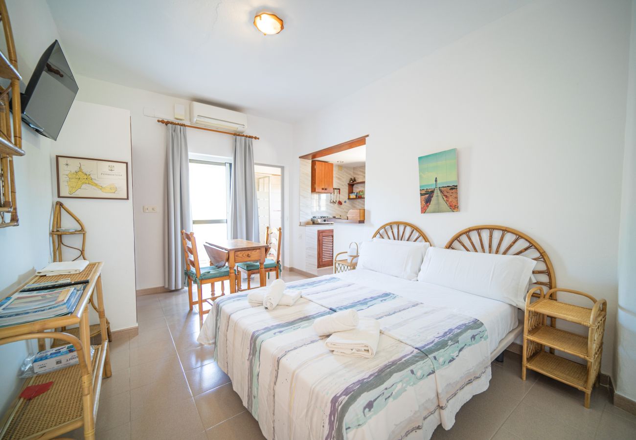 Studio a Punta Prima - Alloggio Turistico 