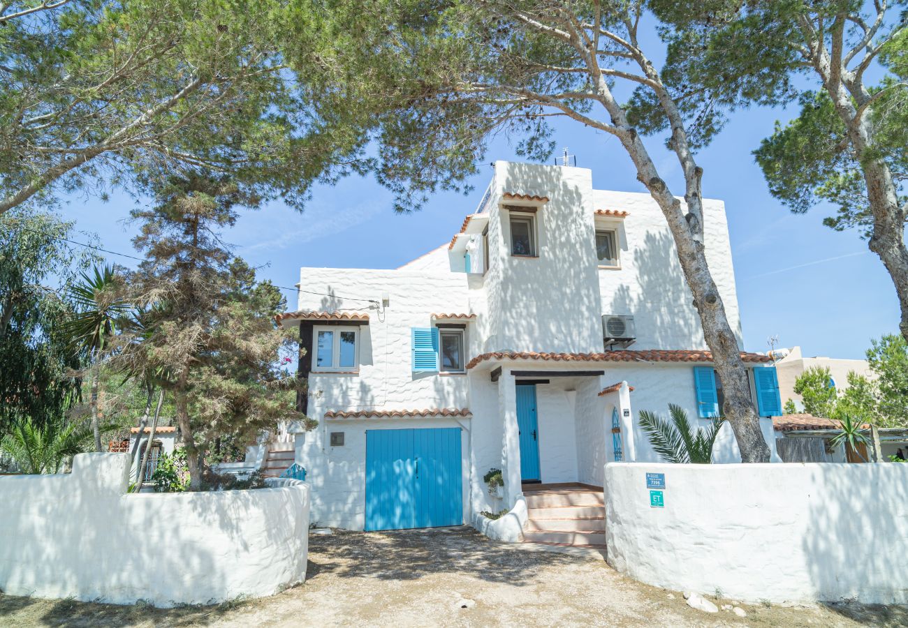 Villa a Punta Prima - Casa Turistica 